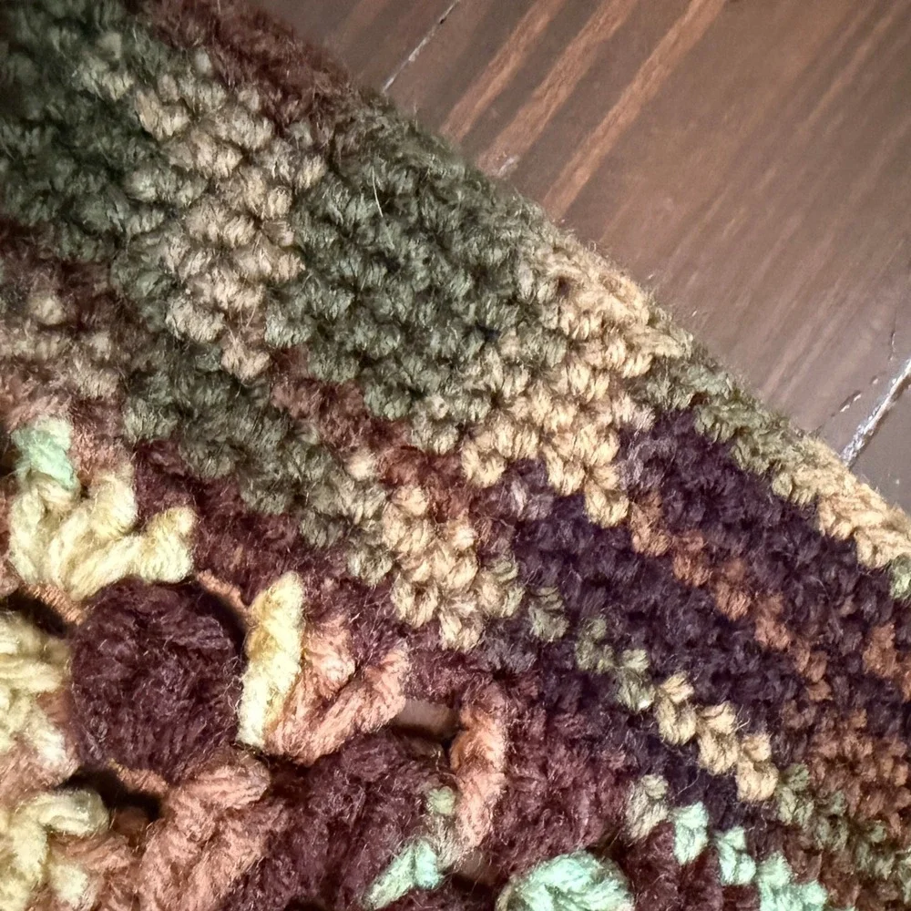 Vintage Handmade Crochet Granny Square‎ Afghan Lap Blanket Throw 32